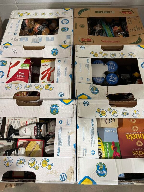 Food pallet in Banana Boxes