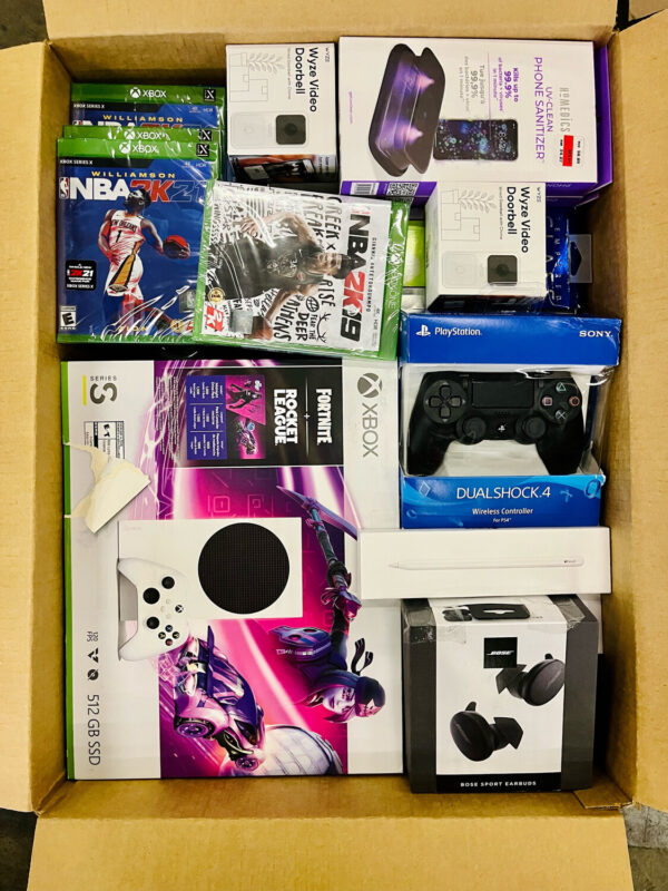 PREMIUM TARGET ELECTRONICS MYSTERY BOX - Image 6