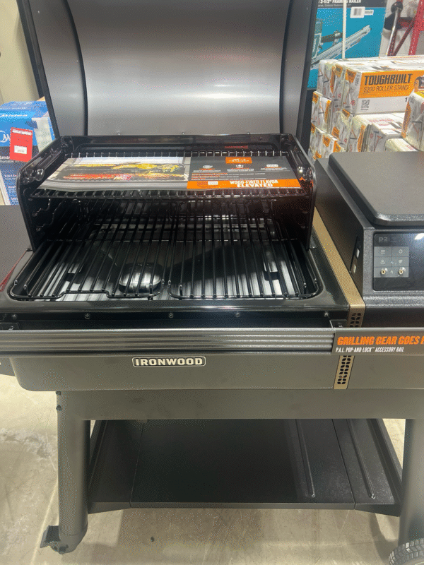 Traeger Ironwood Smoker - Image 5