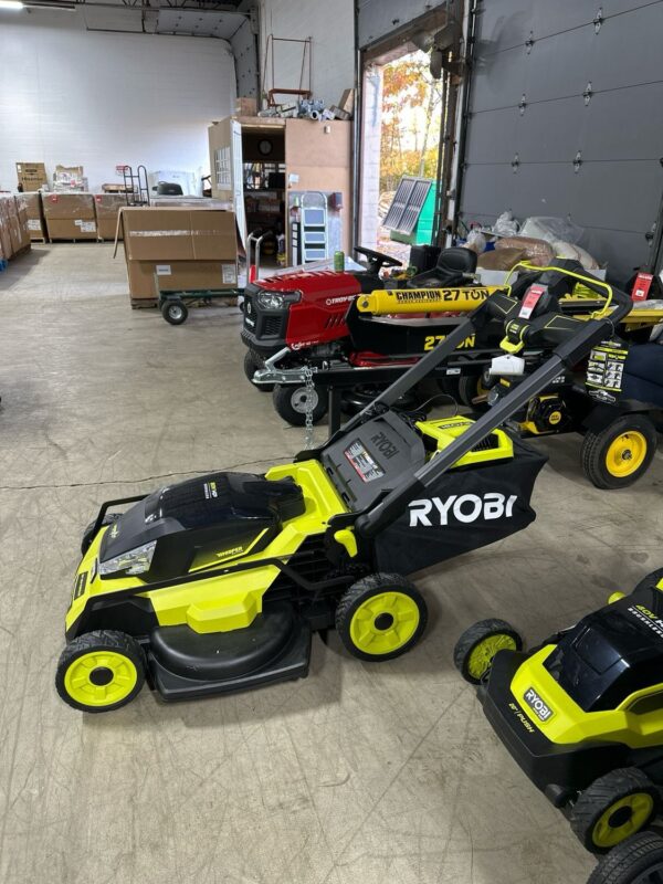 Ryobi 80v HP Whisper Series 30" Self-Propelled Lawn Mower - Image 4